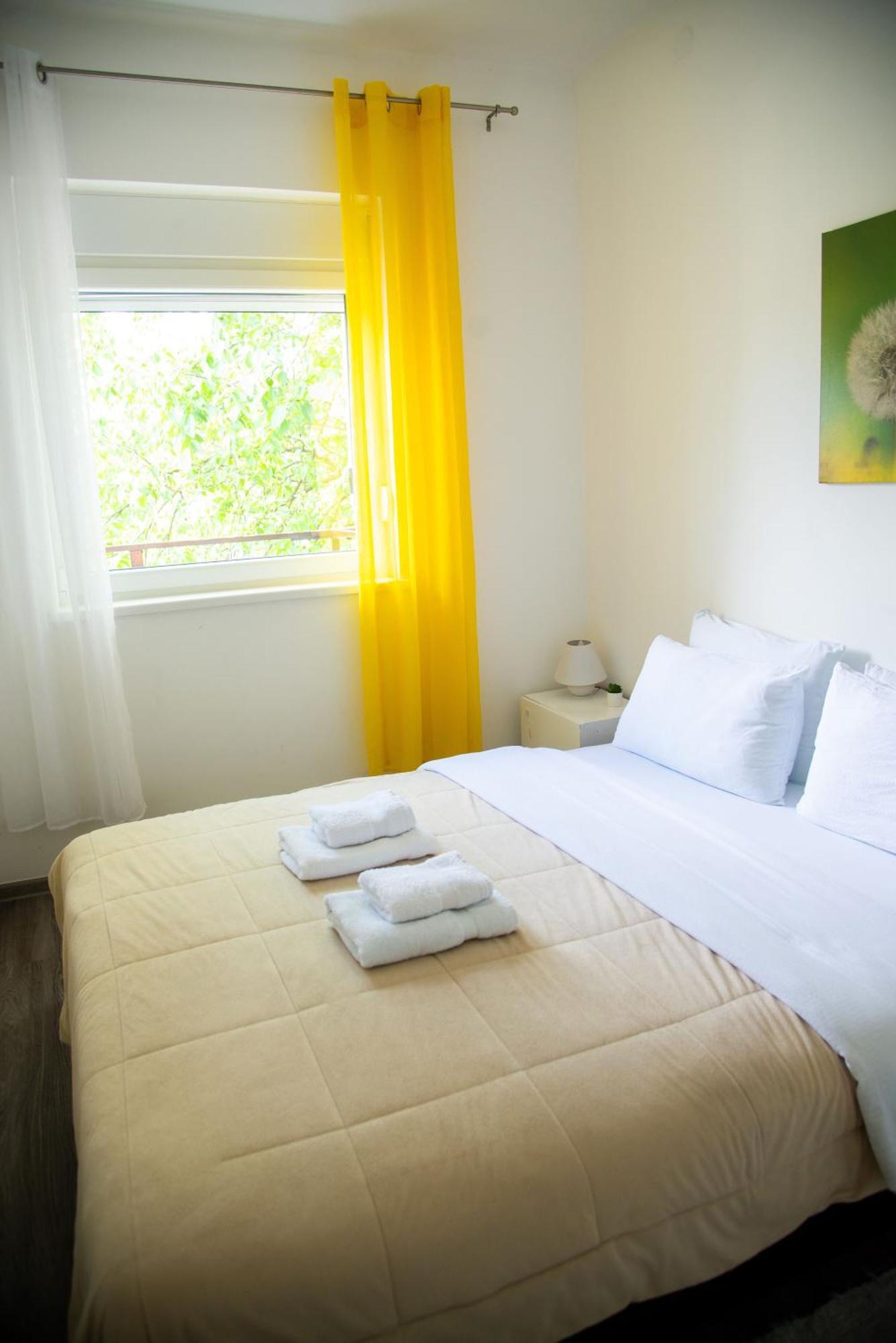 Apartmani Maslacak Vrdnik Exteriör bild