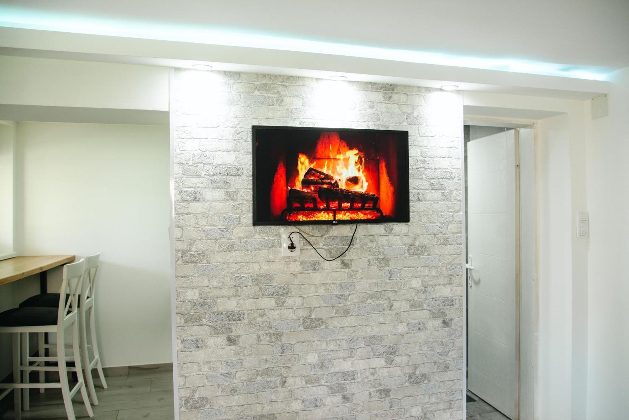 Apartmani Maslacak Vrdnik Exteriör bild