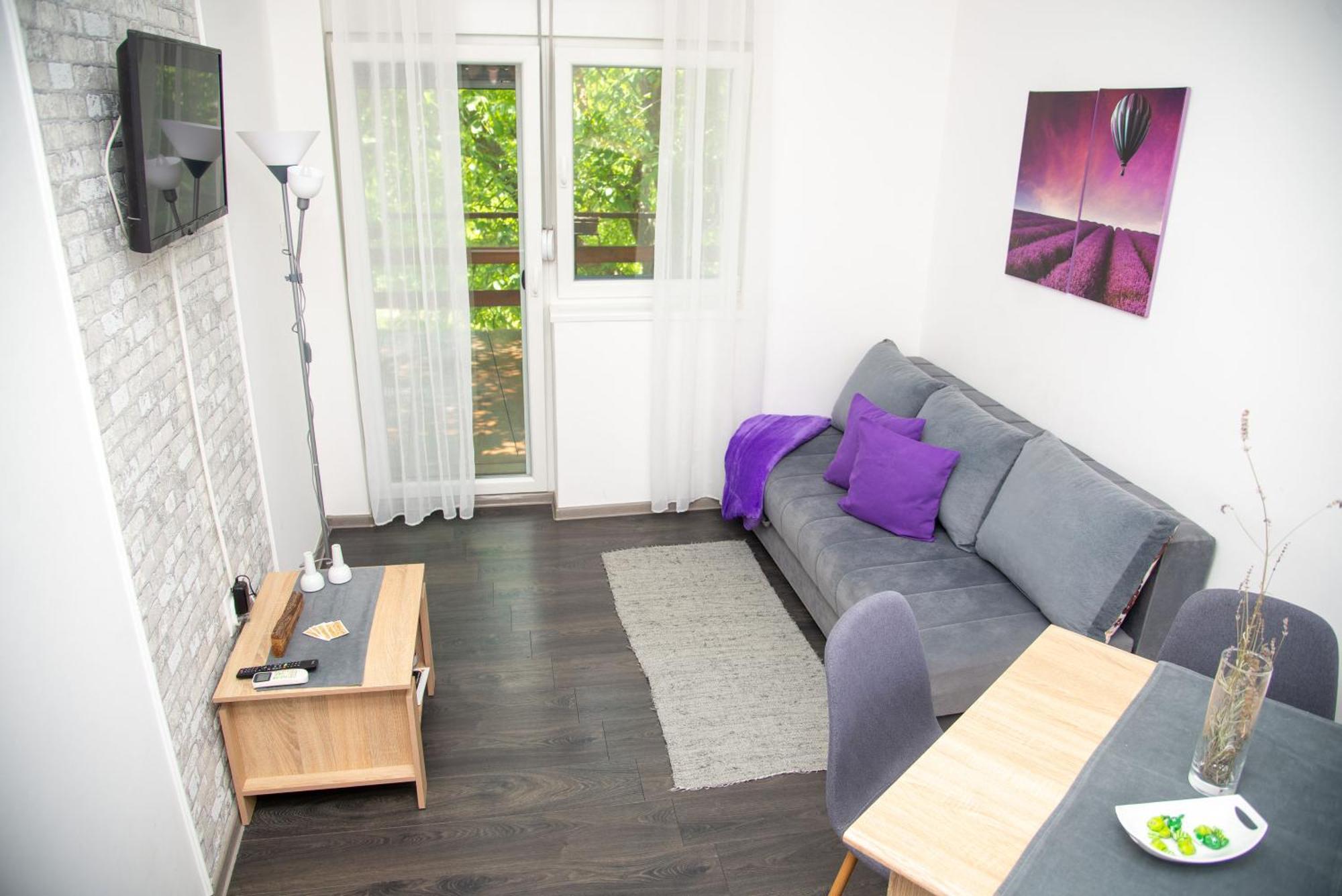 Apartmani Maslacak Vrdnik Exteriör bild