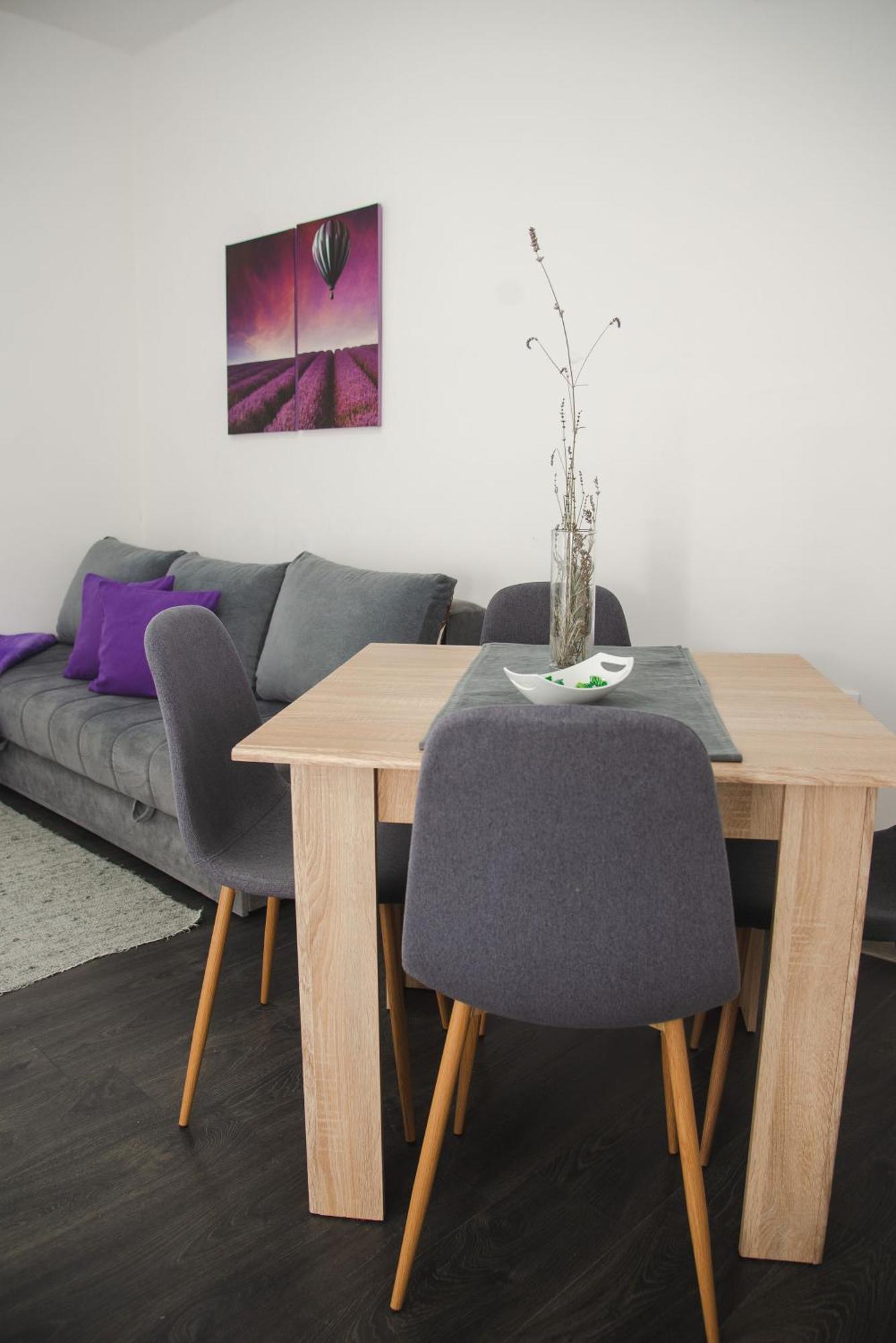 Apartmani Maslacak Vrdnik Exteriör bild
