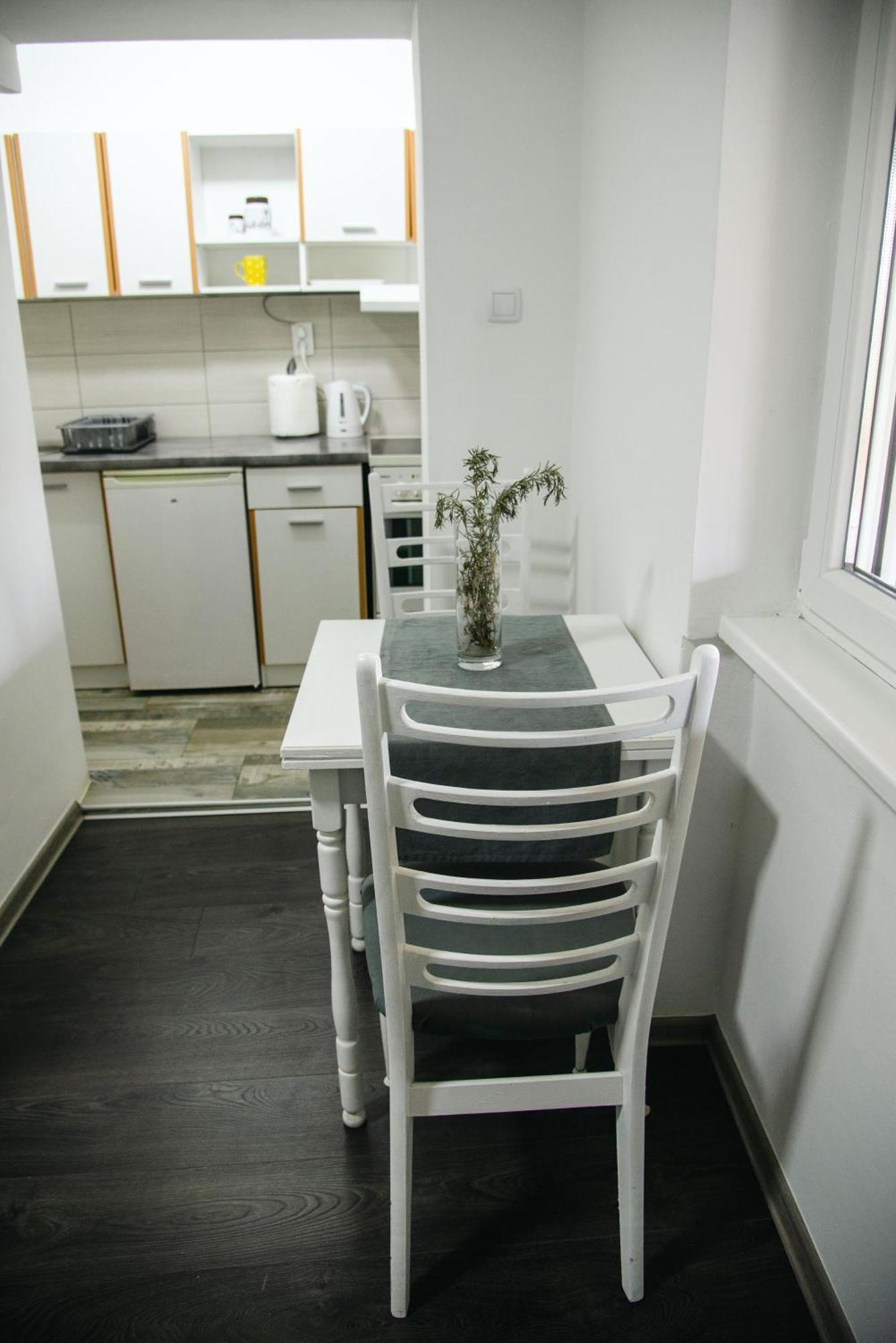 Apartmani Maslacak Vrdnik Exteriör bild